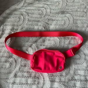 Lululemon Lipgloss Belt Bag